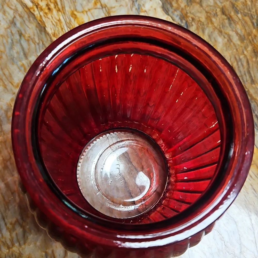 Elegant Red Ribbed Glass Vase